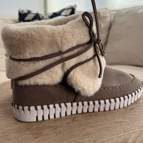 ILSE JACOBSEN Gray & Ivory Soft Shearling Foldover Tulip Boot Eur 38 US 7.5 - Picture 6 of 10